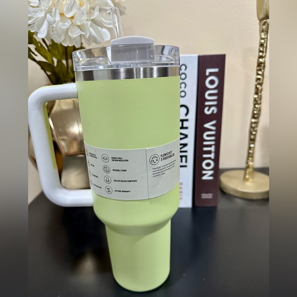 NWT Stanley Quencher H2.0 FlowState Tumbler 40oz (Citron) - Picture 8 of 8